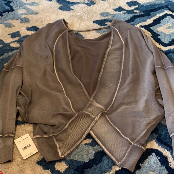 Free People long sleeve - Picture 2 of 2